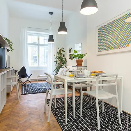 Apartment Stylish Modern With Gym&sauna Prague